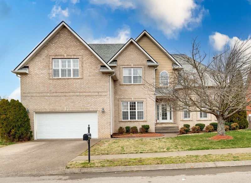 2508 Tisdale Dr, Thompsons Station, TN 37179