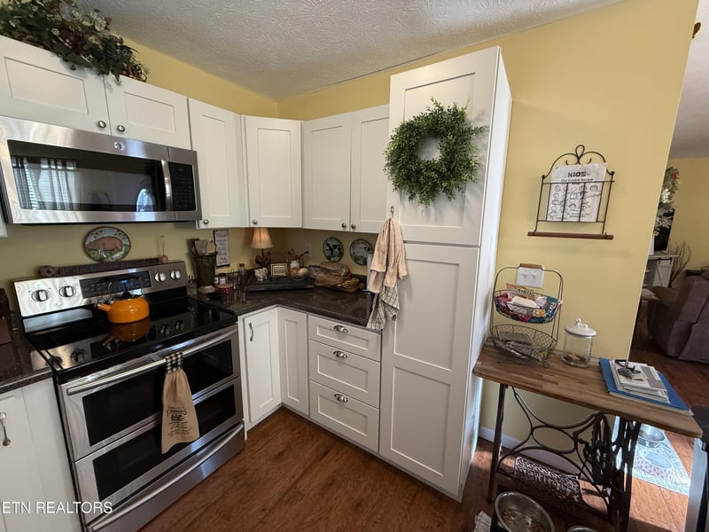 1725 Watauga St, Sevierville, TN 37876