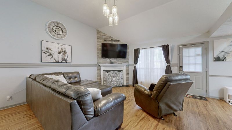 5036 Trailwater Dr, Antioch, TN 37013