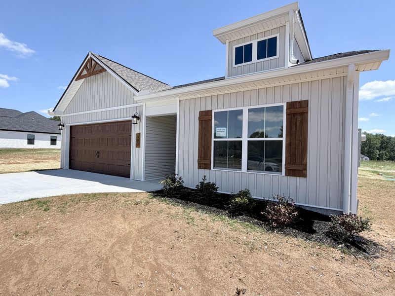 503 Mandalorian Way, Dickson, TN 37055