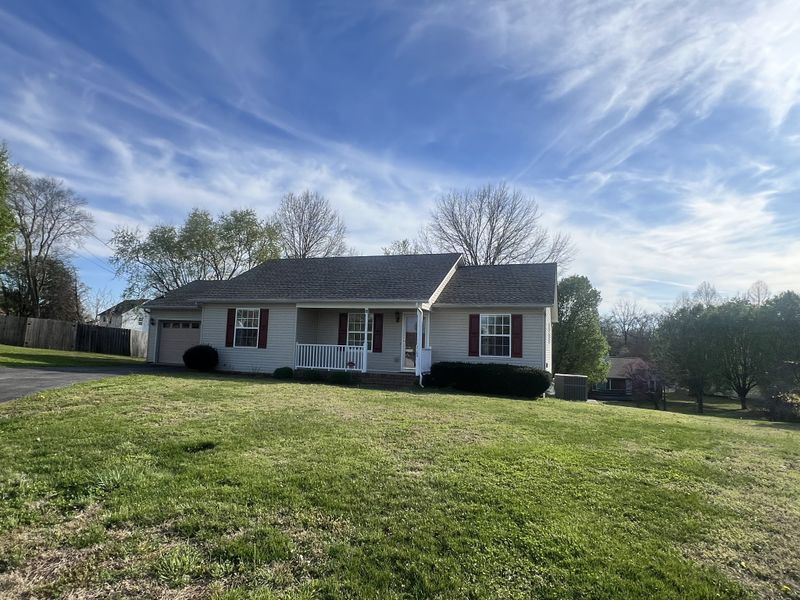 2108 Carrie Ct, Columbia, TN 38401