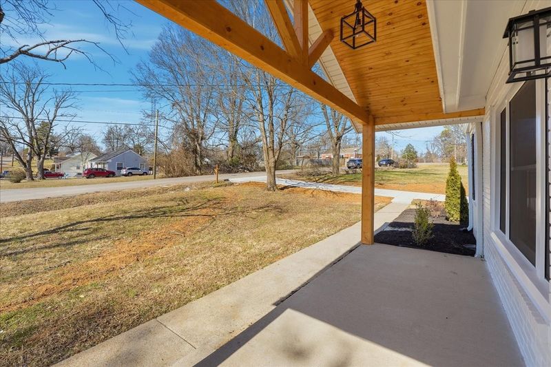 3021 Ironwood Dr, Nashville, TN 37214