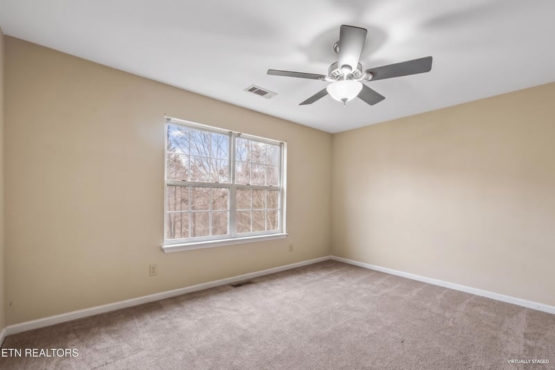 901 Heathgate Rd, Knoxville, TN 37922
