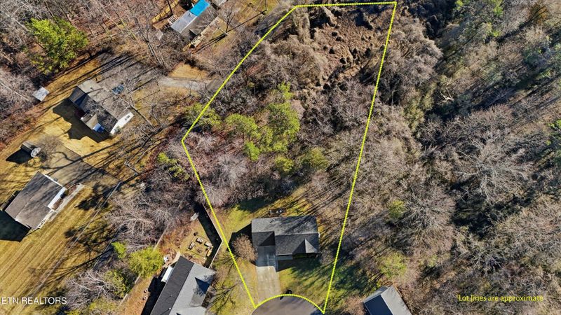 5838 Pine Needle Ln, Knoxville, TN 37921