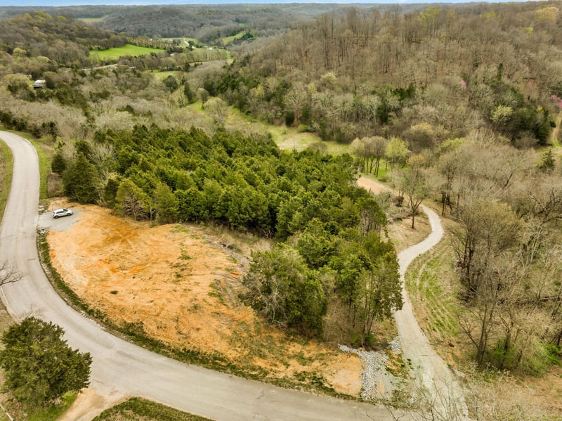 1 Rabbit Trail Rd, Culleoka, TN 38451