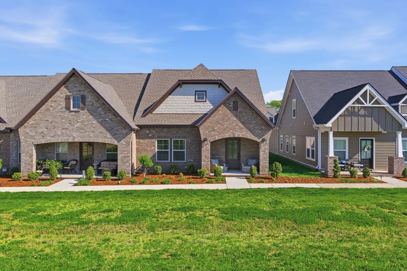 659 Swanston Ln, Gallatin, TN 37066