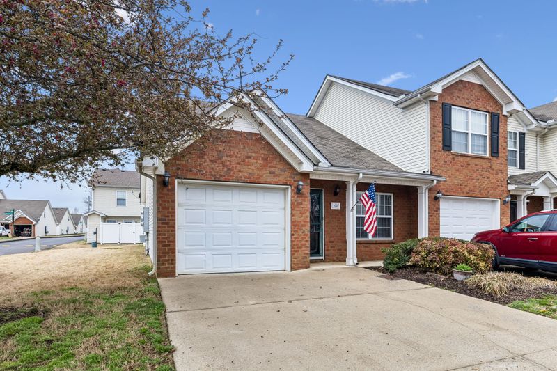 1007 Maricopa Dr, Murfreesboro, TN 37128