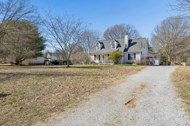 110 Sweetgum Dr, La Vergne, TN 37086