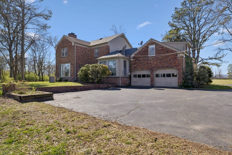 1519 Old Hillsboro Rd, Franklin, TN 37069