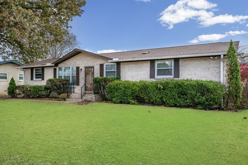 3107 Larkspur Dr, Nashville, TN 37207