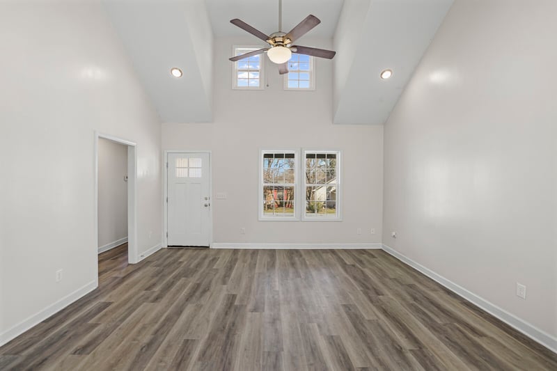 294 Morton Ave, Gallatin, TN 37066