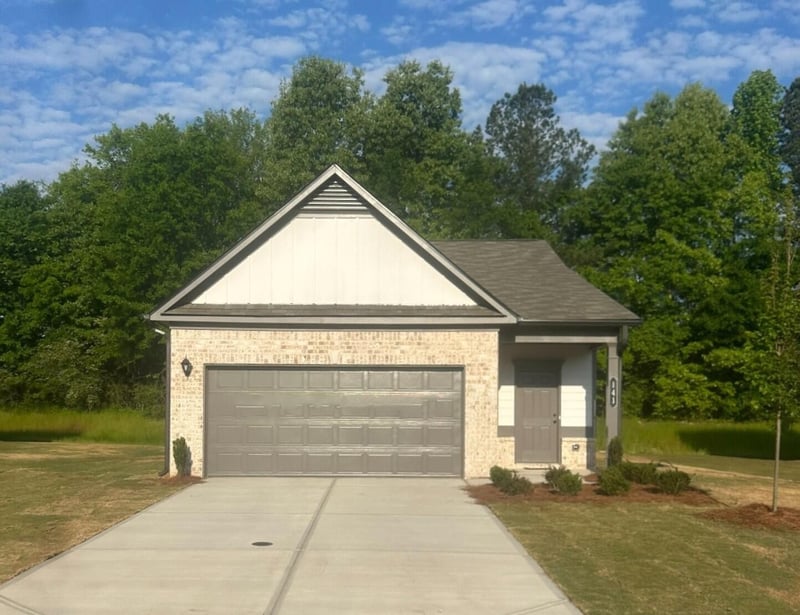 141 Andros Loop, Dalton, GA 30721