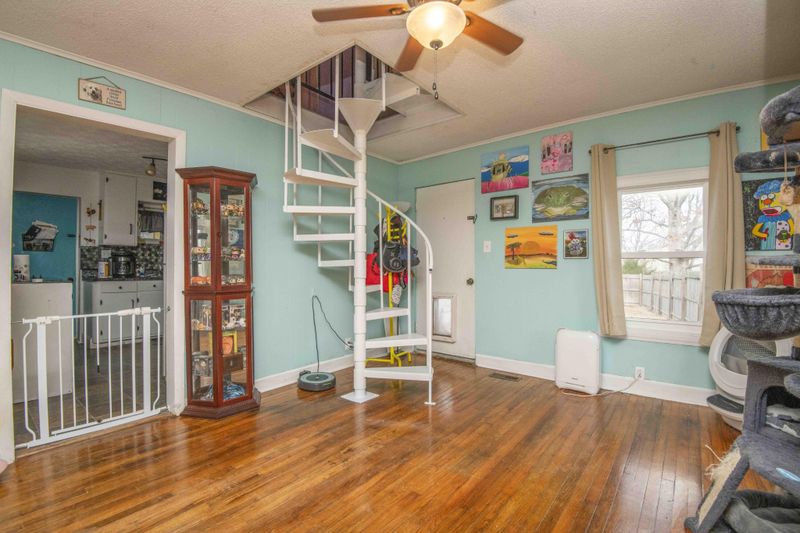 513 Amerine Rd, Maryville, TN 37804