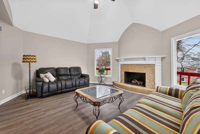 203 Buena Vista Dr, Columbia, TN 38401