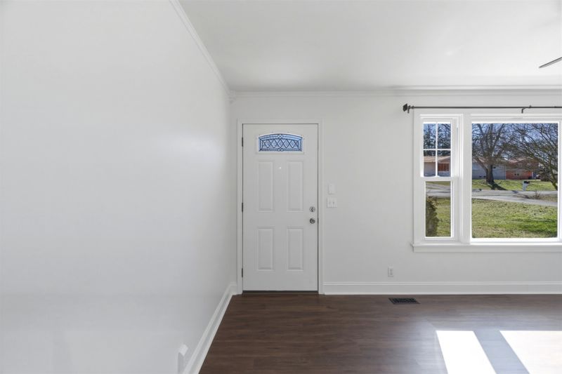182 Rebecca Dr, Hendersonville, TN 37075
