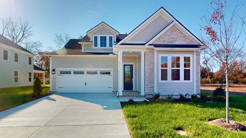 6015 Bloom St, Rockvale, TN 37153