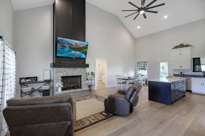 29490 Highway 49 E, Orlinda, TN 37141