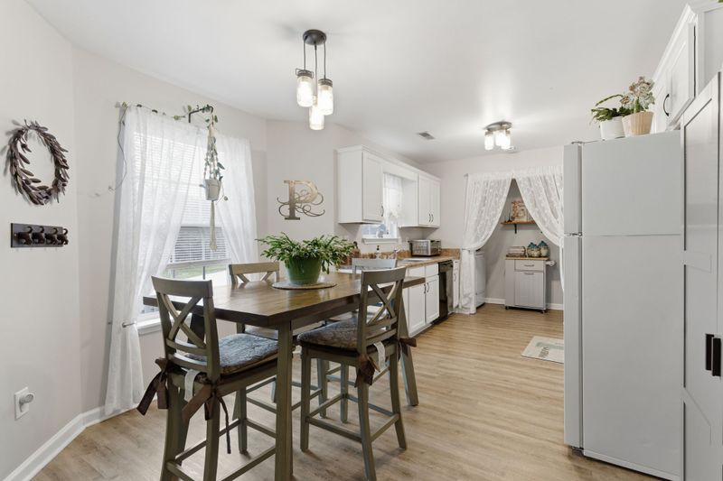 101 Jessikas Pl, Dickson, TN 37055