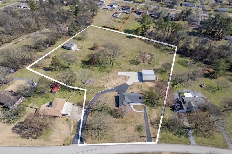 108 North Hardin Dr, Columbia, TN 38401