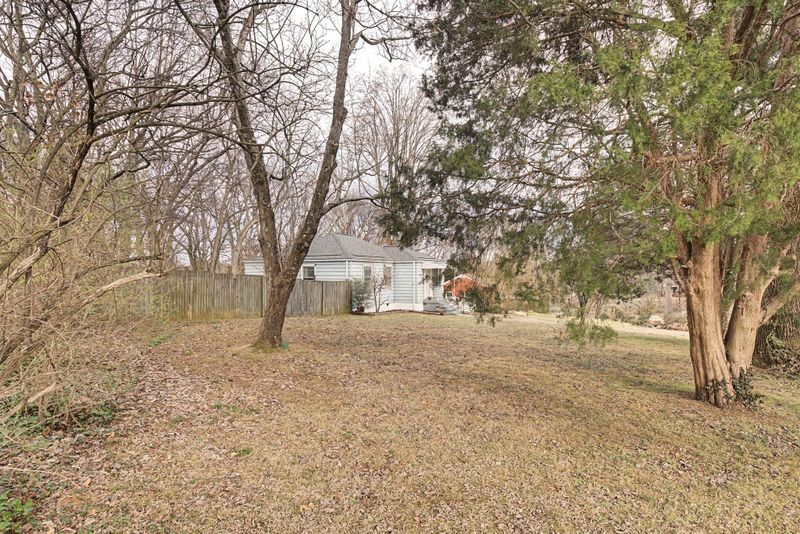732 Carlyle Pl, Nashville, TN 37211