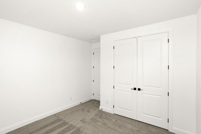 1542 Oak Springs Dr, Columbia, TN 38401