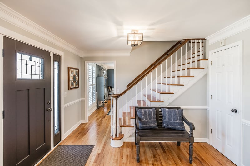 107 Meadow Ln, Hendersonville, TN 37075