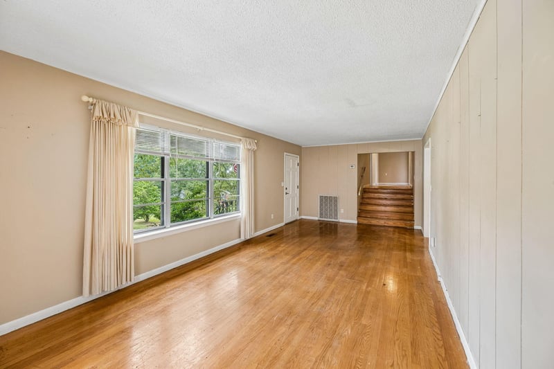 171 Diane Ln, Fort Oglethorpe, GA 30742