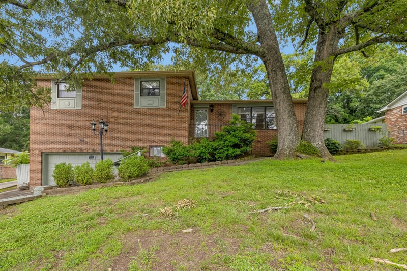 171 Diane Ln, Fort Oglethorpe, GA 30742