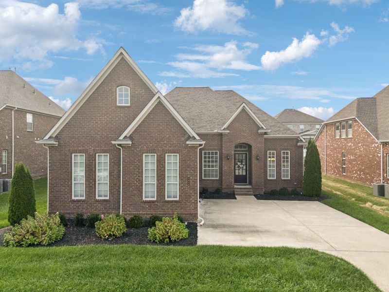 3639 Martins Mill Rd, Thompsons Station, TN 37179