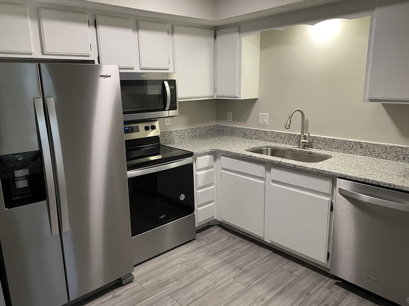 151 Edgewood Dr, Hendersonville, TN 37075