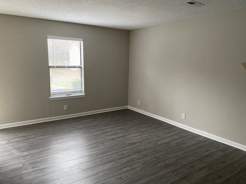 151 Edgewood Dr, Hendersonville, TN 37075