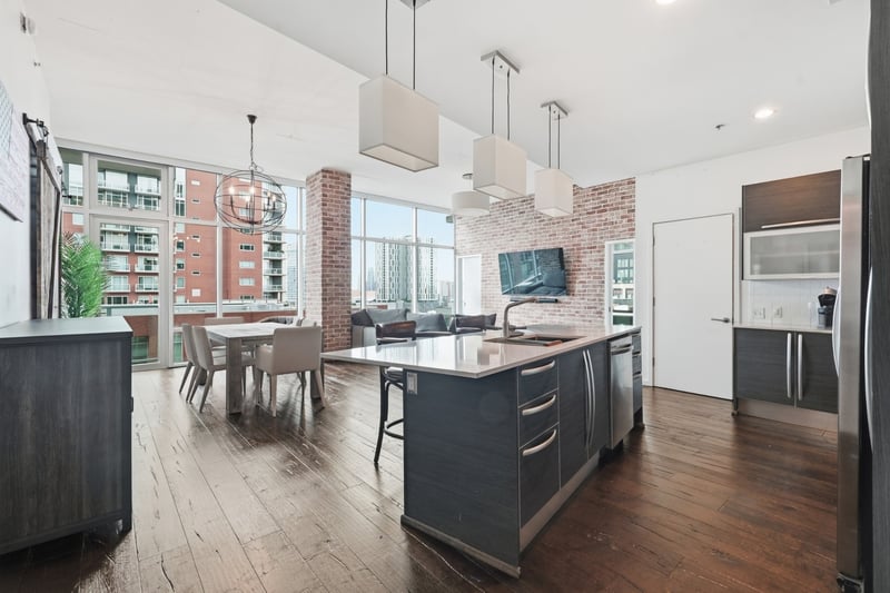 700 12th Ave S #605, Nashville, TN 37203