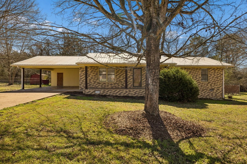 134 Melissa Dr, Trenton, GA 30752