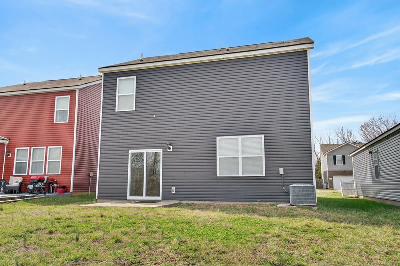 537 Spangler Ln, Ashland City, TN 37015