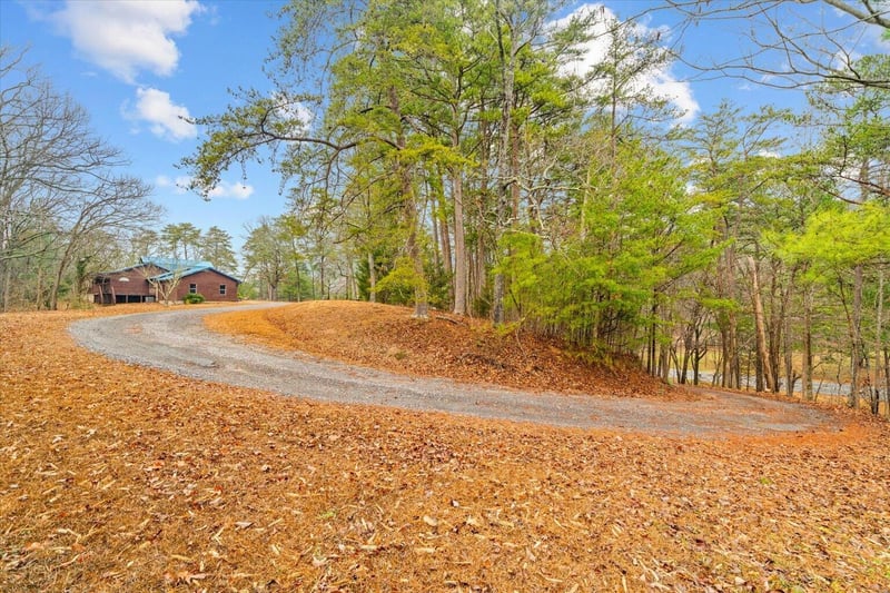 2895 Old Federal Rd S, Chatsworth, GA 30705