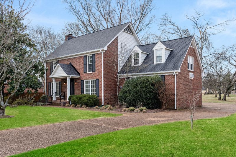 210 Cotton Ln, Franklin, TN 37069
