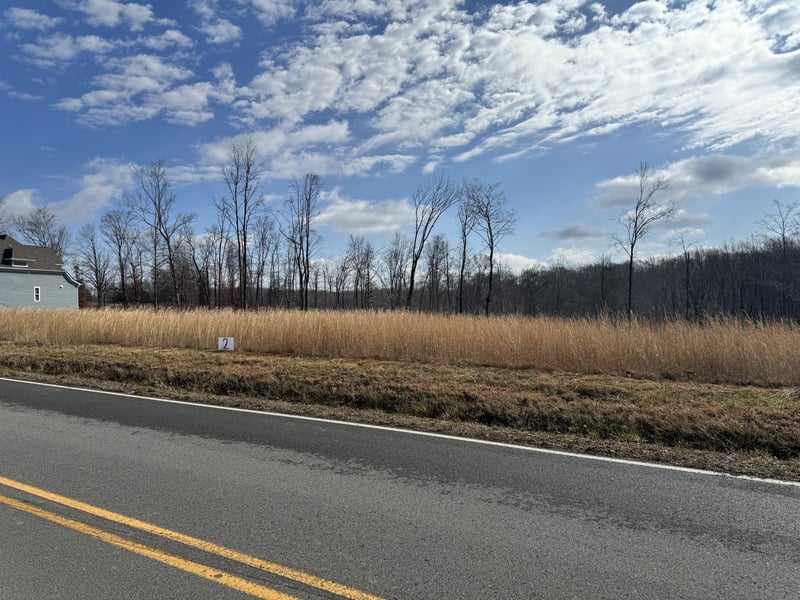 2 Carney Winters Rd, Ashland City, TN 37015