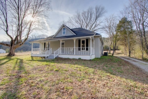 274 Club Springs Rd, Elmwood, TN 38560