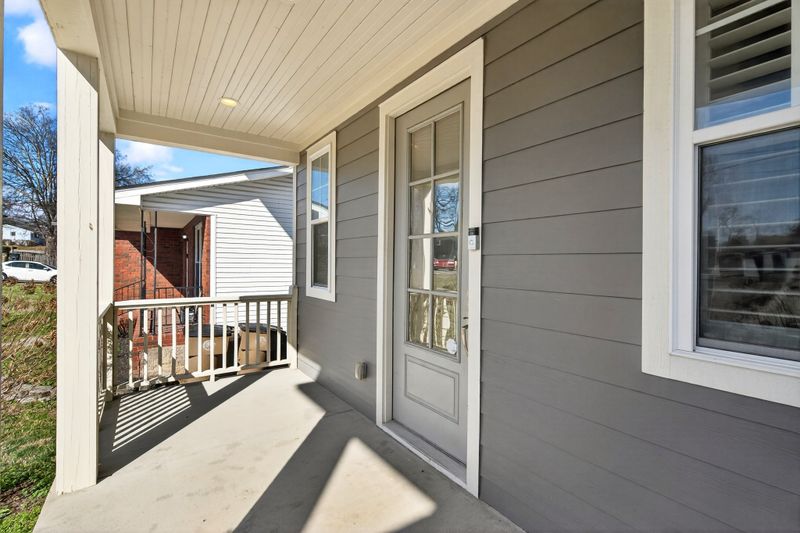 2404B 14th Ave N, Nashville, TN 37208