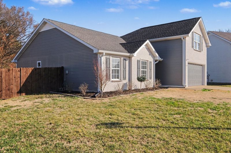 3229 Lexmark Cir, Murfreesboro, TN 37128