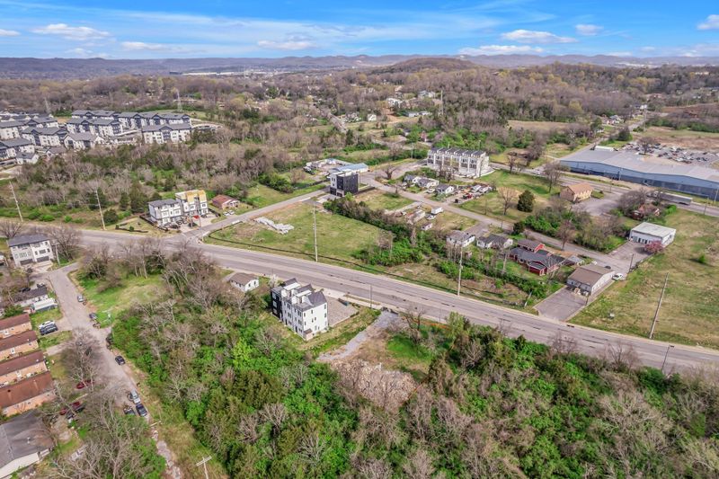 630 W Trinity Ln, Nashville, TN 37207