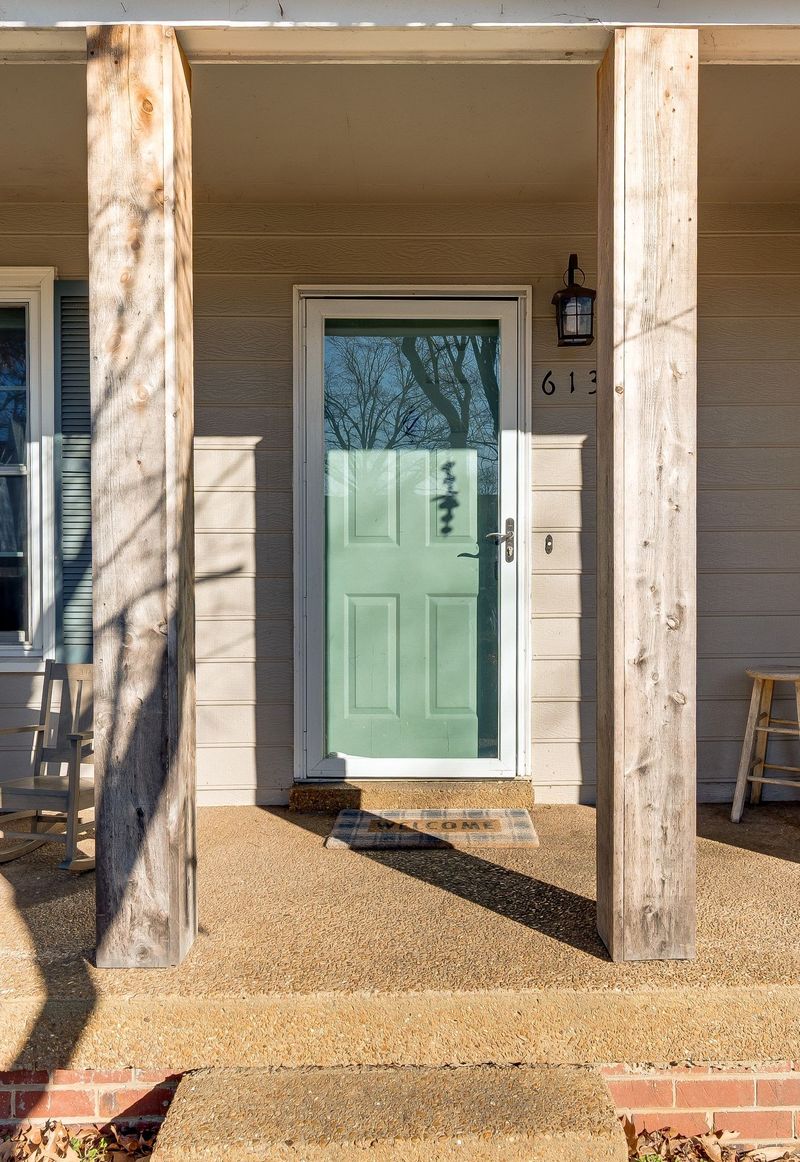613 Shadycrest Ln, Franklin, TN 37064