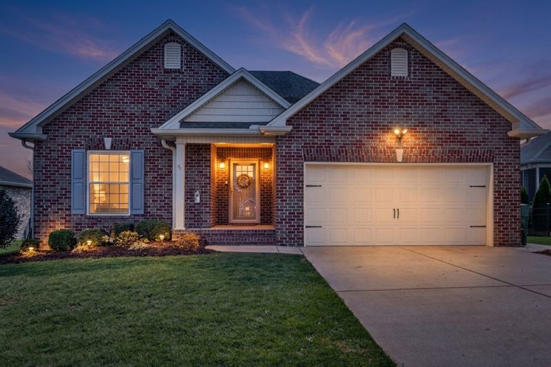 191 Avalon Dr, Gallatin, TN 37066