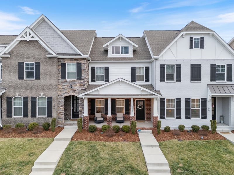 202 Grandstand Blvd, Gallatin, TN 37066