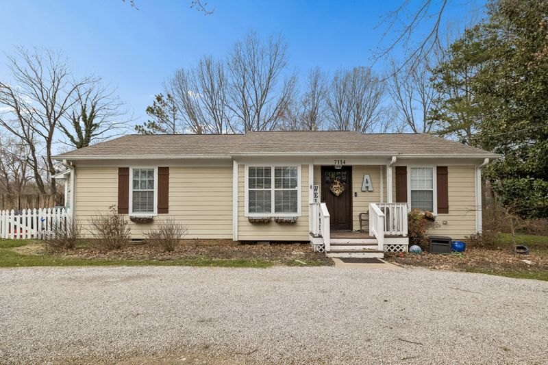 7114 White Oak Dr, Fairview, TN 37062