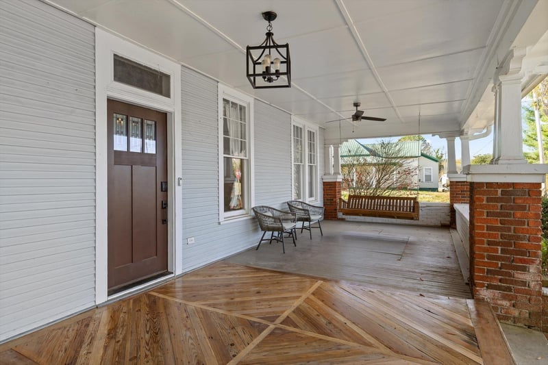 207 Culberson Ave, La Fayette, GA 30728