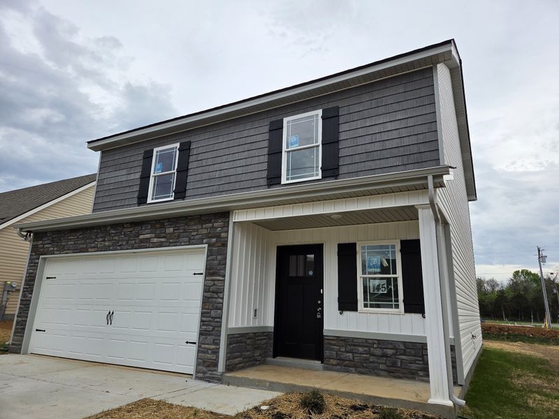2918 Valley Farms Dr, Christiana, TN 37037