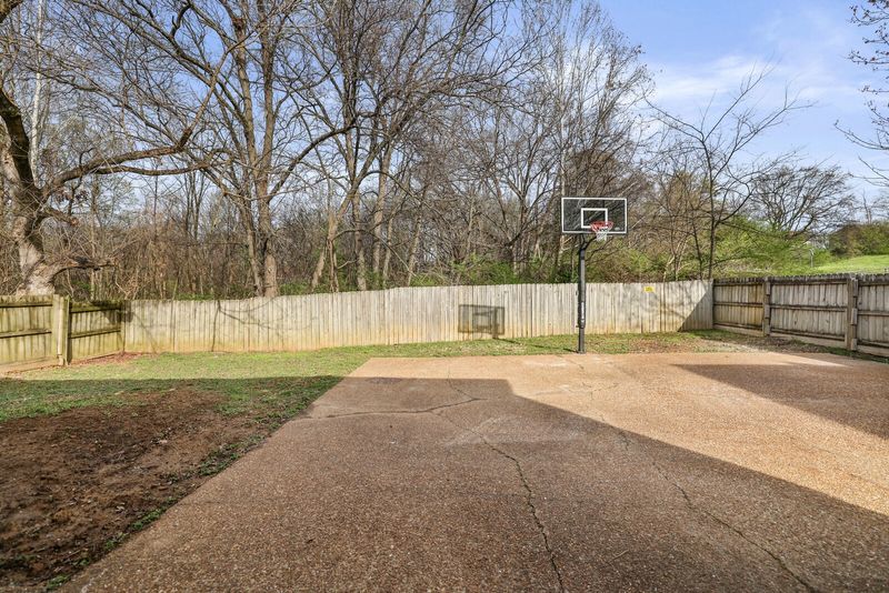 1316 Rice Hill Cir, Antioch, TN 37013