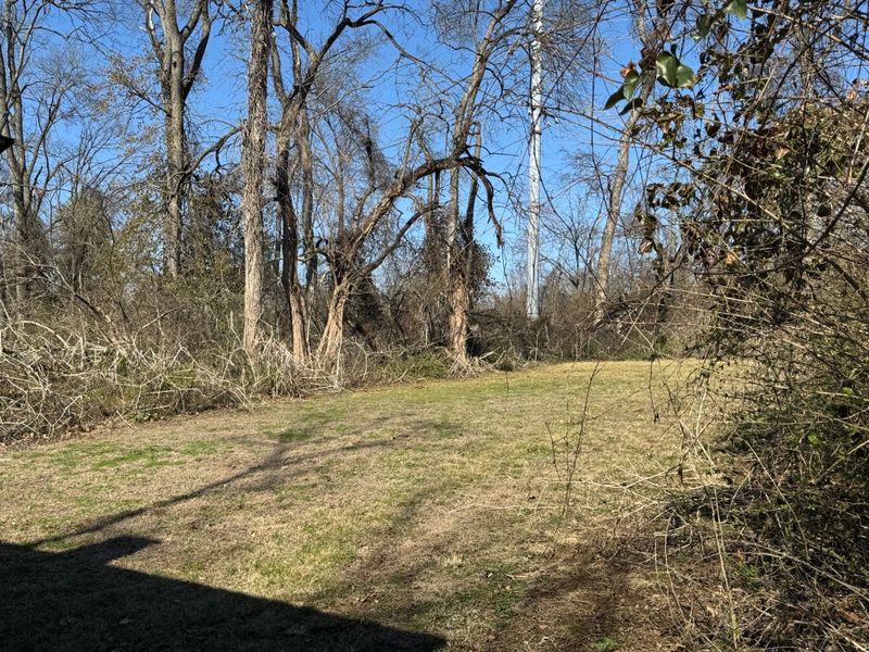 2300 Sharondale Dr, Nashville, TN 37215