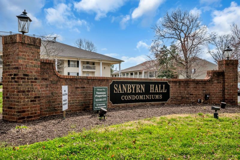 1280 Middle Tennessee Blvd #B14, Murfreesboro, TN 37130